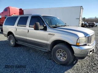 2002 Ford Excursion XLT z VIN 1FMNU41S72EB48066, wystawiony jako Copart lot #87483144 z przebiegiem 192 298 mil mil oraz Szkoda całkowita • Salvage title. Historia ofert i sprzedaży dostępna na DreamBid. Obrazek 4.