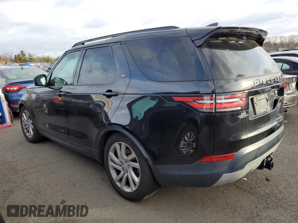 2017 Land Rover Discovery HSE with VIN SALRRBBV5HA033141, listed as a Copart auction lot 86374804 with Not Provided miles and Salvage Title. Bid and sale history available at DreamBid. Image 2.