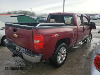 2007 Chevrolet Silverado 1500 LT w/1LT with VIN 1GCEC19007Z599753, listed as a Copart auction lot 88980085 with 215,387 mi miles and Non Repairable. Bid and sale history available at carsss.com. Image 3.
