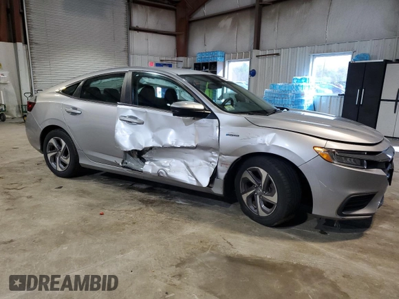 2019 Honda Insight EX z VIN 19XZE4F56KE023943, wystawiony jako Copart lot #55554415 z przebiegiem 168 666 mil mil oraz Szkoda całkowita • Salvage title. Historia ofert i sprzedaży dostępna na DreamBid. Obrazek 4.