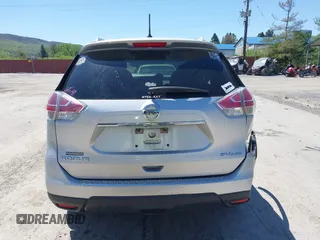 2015 Nissan Rogue SL with VIN 5N1AT2MVXFC753132, listed as a IAAI auction lot 42128483 with 90,030 mi miles and . Bid and sale history available at carsss.com. Image 16.