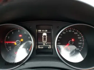 2013 Volkswagen GTI с VIN WVWGD7AJ3DW141277, выставлен на аукционе Copart как лот 51529385 с пробегом 75 137 миль миль и Списание • Salvage title. История ставок и продаж доступна на DreamBid. Изображение 9.