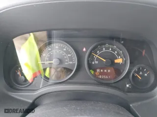 2014 Jeep Patriot Sport with VIN 1C4NJRBB3ED511529, listed as a IAAI auction lot 41494084 with 183,561 mi miles. Bid and sale history available at carsss.com. Image 7.