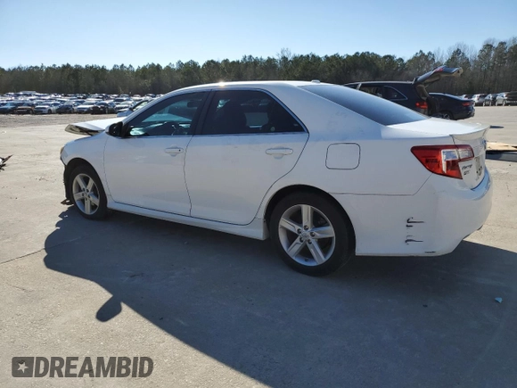2014 Toyota Camry L with VIN 4T1BF1FK7EU795226, listed as a Copart auction lot 48015775 with 308,852 mi miles and Salvage Title. Bid and sale history available at carsss.com. Image 2.