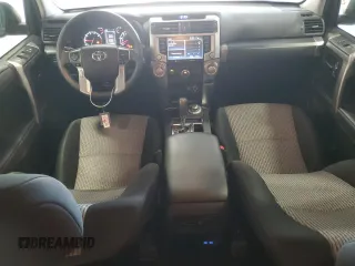 2024 Toyota 4Runner SR5 with VIN JTEMU5JR3R6239600, listed as a Copart auction lot 61255535 with 23,888 mi miles and Clean title. Bid and sale history available at DreamBid. Image 8.