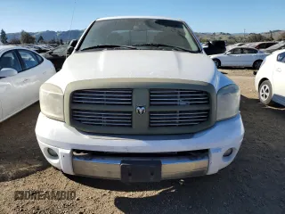2008 Dodge Ram 2500 Laramie with VIN 3D3KS29A58G174784, listed as a Copart auction lot 42041895 with 268,669 mi miles and Clean Title. Bid and sale history available at carsss.com. Image 5.