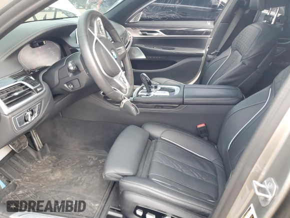 2022 BMW 7 Series 750i xDrive with VIN WBA7U2C09NCJ69088, listed as a Copart auction lot 54895725 with 12,893 mi miles and Clean title. Bid and sale history available at DreamBid. Image 7.