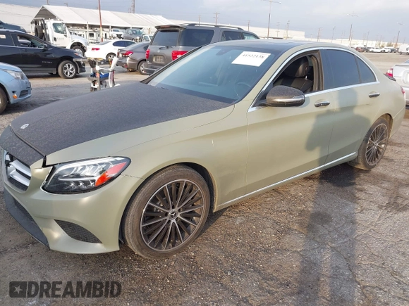 2019 Mercedes-Benz C 300 with VIN 55SWF8DB5KU316922, listed as a IAAI auction lot 41522138 with 96,038 mi miles and . Bid and sale history available at DreamBid. Image 2.