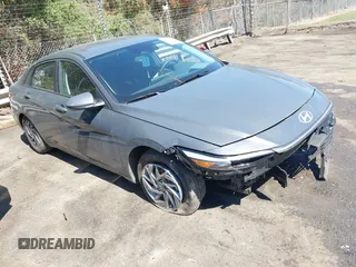 2024 Hyundai Elantra SEL with VIN KMHLM4DG1RU756860, listed as a IAAI auction lot 41887650 with 9,250 mi miles. Bid and sale history available at carsss.com. Image 1.