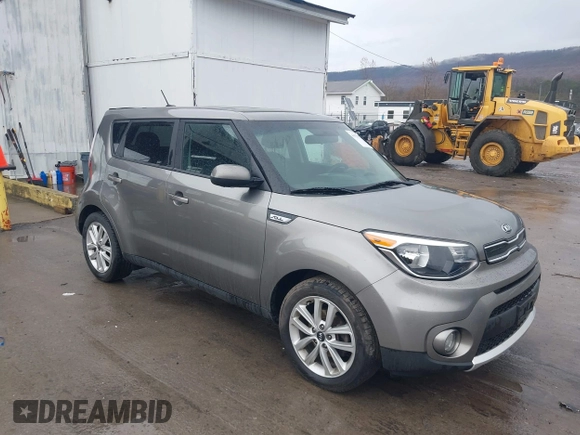 2018 Kia Soul + with VIN KNDJP3A50J7535785, listed as a IAAI auction lot 41933938 with 112,282 mi miles. Bid and sale history available at carsss.com. Image 1.