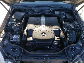 2005 Mercedes-Benz E 500 z VIN WDBUF83J05X166759, wystawiony jako Copart lot #82581124 z przebiegiem 192 939 mil mil oraz Szkoda całkowita • Salvage title. Historia ofert i sprzedaży dostępna na DreamBid. Obrazek 12.