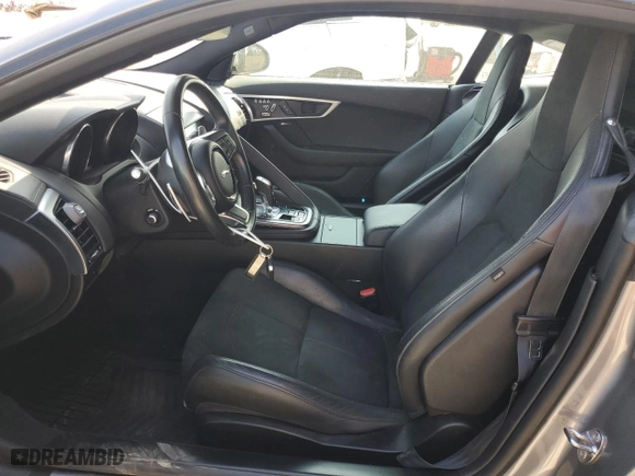 2020 Jaguar F-TYPE P300 with VIN SAJDD1GX3LCK67104, listed as a Copart auction lot 68541854 with 31,115 mi miles and Non Repairable. Bid and sale history available at carsss.com. Image 7.