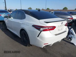 2021 Toyota Camry XSE z VIN 4T1K61AK1MU585677, wystawiony jako IAAI lot #42238920 z przebiegiem 90 089 mil mil oraz . Historia ofert i sprzedaży dostępna na DreamBid. Obrazek 15.