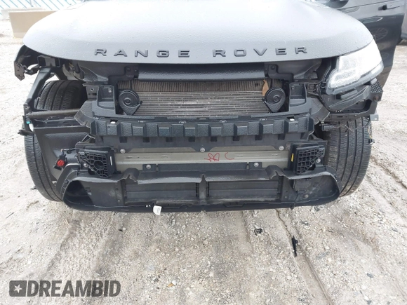 2018 Land Rover Range Rover Velar R-Dynamic HSE with VIN SALYM2RX7JA751636, listed as a IAAI auction lot 41517251 with 62,205 mi miles. Bid and sale history available at carsss.com. Image 6.