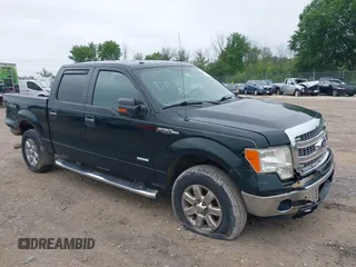 2013 Ford F-150 XL with VIN 1FTFW1ETXDFA33723, listed as a IAAI auction lot 39711808 with 112,922 mi miles. Bid and sale history available at carsss.com. Image 1.