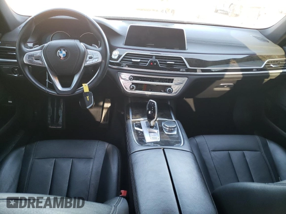 2019 BMW 7 Series 740i with VIN WBA7E2C55KB454137, listed as a Copart auction lot 40282713 with 42,654 mi miles. Bid and sale history available at carsss.com. Image 8.