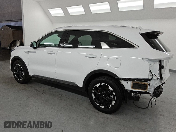 2024 Kia Sorento S with VIN 5XYRL4JC2RG292059, listed as a Copart auction lot 64992445 with 18,274 mi miles and Salvage title. Bid and sale history available at DreamBid. Image 2.