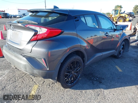 2018 Toyota C-HR XLE with VIN NMTKHMBX3JR009940, listed as a IAAI auction lot 41840885 with 71,155 mi miles. Bid and sale history available at carsss.com. Image 4.