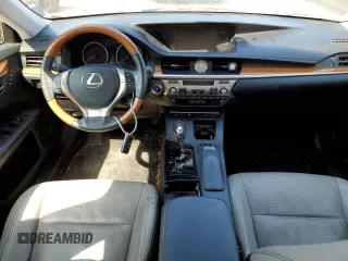 2013 Lexus ES 300h with VIN JTHBW1GG3D2037164, listed as a Copart auction lot 52035215 with 100,608 mi miles and Salvage Title. Bid and sale history available at DreamBid. Image 8.
