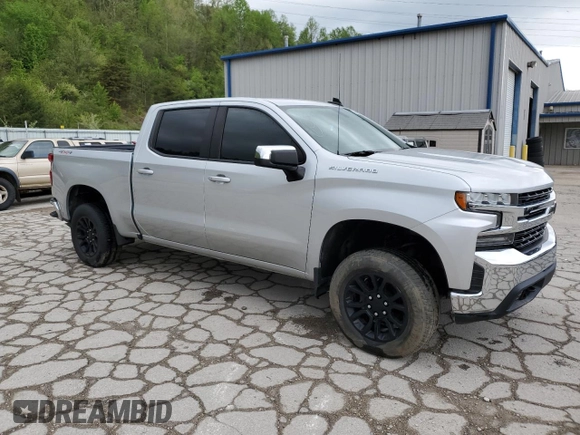 2020 Chevrolet Silverado 1500 LT with VIN 1GCPYDEK2LZ190442, listed as a Copart auction lot 46933745 with Not Provided miles and Salvage Title. Bid and sale history available at DreamBid. Image 4.