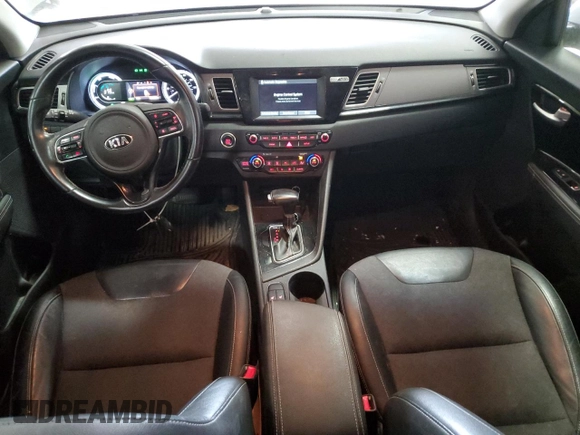2017 Kia Niro EX with VIN KNDCC3LC6H5102039, listed as a Copart auction lot 55445845 with 132,958 mi miles and Clean Title. Bid and sale history available at carsss.com. Image 8.