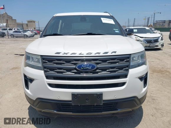 2019 Ford Explorer XLT z VIN 1FM5K7D86KGA27590, wystawiony jako IAAI lot #42464262 z przebiegiem 96 038 mil mil oraz . Historia ofert i sprzedaży dostępna na DreamBid. Obrazek 13.
