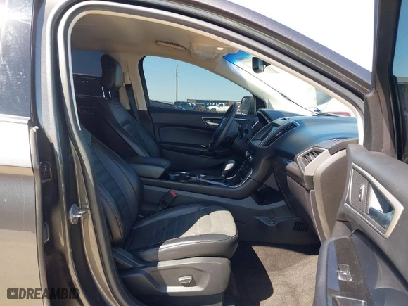 2018 Ford Edge SEL with VIN 2FMPK3J89JBC11871, listed as a IAAI auction lot 41778093 with 142,956 mi miles. Bid and sale history available at carsss.com. Image 5.