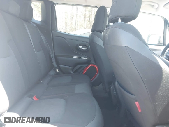 2018 Jeep Renegade Trailhawk with VIN ZACCJBCB0JPG81047, listed as a IAAI auction lot 41847353 with 72,136 mi miles. Bid and sale history available at carsss.com. Image 8.