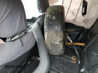 2017 Jeep Renegade Trailhawk z VIN ZACCJBCB2HPF59817, wystawiony jako Copart lot #61259205 z przebiegiem 75 899 mil mil oraz Szkoda całkowita • Salvage title. Historia ofert i sprzedaży dostępna na DreamBid. Obrazek 13.