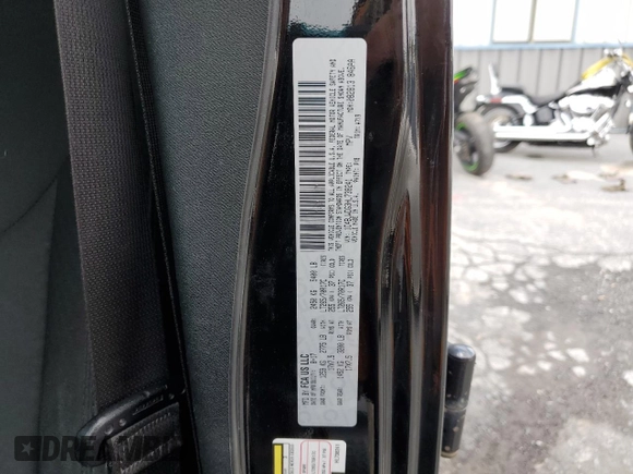 2017 Jeep Wrangler Unlimited Sport with VIN 1C4BJWDG3HL738241, listed as a Copart auction lot 60310865 with 113,526 mi miles and Salvage title. Bid and sale history available at DreamBid. Image 13.