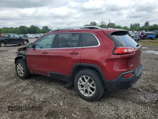 2017 Jeep Cherokee Latitude z VIN 1C4PJMCB0HW621263, wystawiony jako Copart lot #61796305 z przebiegiem 101 991 mil mil oraz Szkoda całkowita • Salvage title. Historia ofert i sprzedaży dostępna na DreamBid. Obrazek 2.