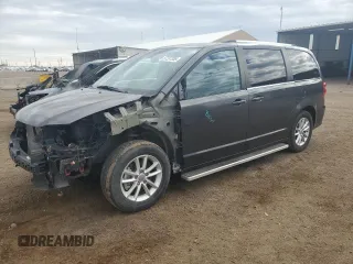 2018 Dodge Grand Caravan SXT z VIN 2C4RDGCGXJR223926, wystawiony jako Copart lot #57237365 z przebiegiem 51 809 mil mil oraz Szkoda całkowita • Salvage title. Historia ofert i sprzedaży dostępna na DreamBid. Obrazek 1.