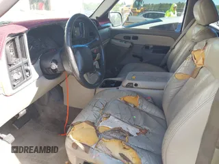 2001 Chevrolet Tahoe LT with VIN 1GNEC13T71R202962, listed as a IAAI auction lot 42663863 with 340,338 mi miles and . Bid and sale history available at DreamBid. Image 8.