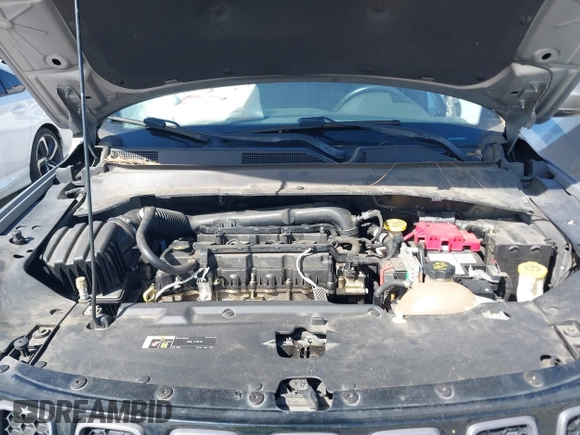 2019 Jeep Compass Trailhawk with VIN 3C4NJDDBXKT627350, listed as a IAAI auction lot 41803263 with 63,768 mi miles and . Bid and sale history available at DreamBid. Image 10.