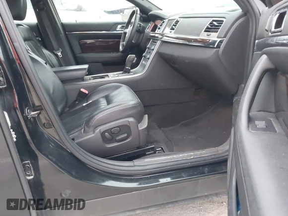 2010 Lincoln MKS with VIN 1LNHL9ER0AG612807, listed as a IAAI auction lot 41558427 with 181,783 mi miles. Bid and sale history available at carsss.com. Image 5.