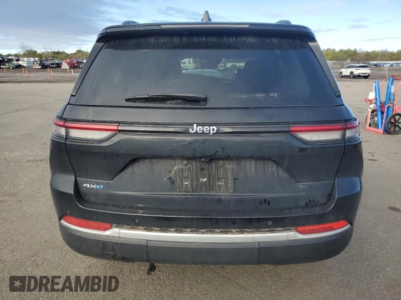 2024 Jeep Grand Cherokee with VIN 1C4RJYB66RC681295, listed as a Copart auction lot 49209175 with 17,334 mi miles and Salvage title. Bid and sale history available at DreamBid. Image 6.