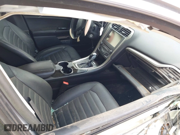 2016 Ford Fusion SE with VIN 3FA6P0HD1GR139938, listed as a IAAI auction lot 42571827 with 236,876 mi miles and . Bid and sale history available at DreamBid. Image 5.