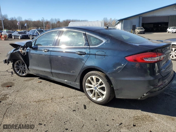 2020 Ford Fusion Plug-In Hybrid Titanium with VIN 3FA6P0SU9LR249090, listed as a Copart auction lot 79015814 with 31,093 mi miles and Salvage Title. Bid and sale history available at carsss.com. Image 2.