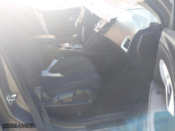 2012 Chevrolet Equinox LT w/1LT with VIN 2GNFLEEK4C6200889, listed as a IAAI auction lot 41691655 with 141,383 mi miles. Bid and sale history available at carsss.com. Image 5.