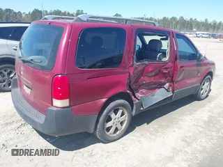 2005 Saturn Relay 3 with VIN 5GZDV23L05D256867, listed as a IAAI auction lot 41868160 with 245,907 mi miles and . Bid and sale history available at DreamBid. Image 4.