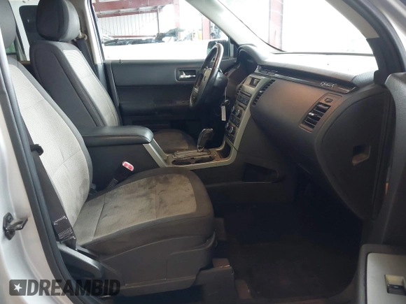 2012 Ford Flex SE with VIN 2FMGK5BC4CBD08199, listed as a IAAI auction lot 41484438 with 171,157 mi miles. Bid and sale history available at carsss.com. Image 5.