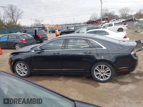 2014 Lincoln MKZ with VIN 3LN6L2G90ER832698, listed as a IAAI auction lot 41887879 with 141,798 mi miles and . Bid and sale history available at DreamBid. Image 14.