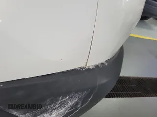 2018 Ford Transit с VIN 1FTYR1YG1JKA49052, выставлен на аукционе IAAI как лот 42796205 с пробегом 133 321 миль миль и . История ставок и продаж доступна на DreamBid. Изображение 17.