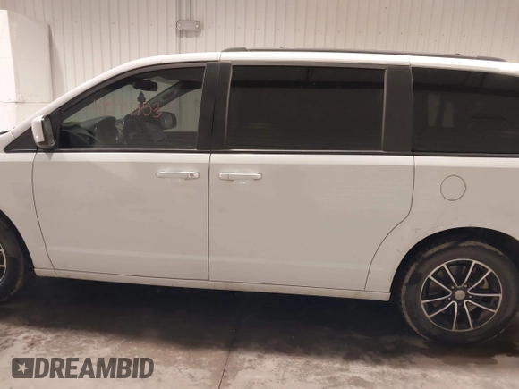 2019 Dodge Grand Caravan SE with VIN 2C4RDGBG8KR531227, listed as a IAAI auction lot 41594753 with 88,031 mi miles and . Bid and sale history available at DreamBid. Image 14.