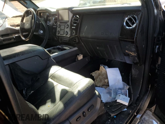 2013 Ford F-250 XL z VIN 1FT7W2B63DEA80185, wystawiony jako Copart lot #47149325 z przebiegiem Nie podano mil oraz Szkoda całkowita • Salvage title. Historia ofert i sprzedaży dostępna na DreamBid. Obrazek 8.
