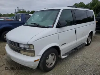 2000 Chevrolet Astro with VIN 1GNDM19W1YB143811, listed as a Copart auction lot 74846404 with 151,944 mi miles and Non Repairable. Bid and sale history available at carsss.com. Image 1.
