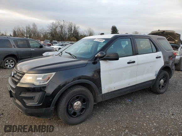 2016 Ford Utility Police Interceptor with VIN 1FM5K8AR9GGB65778, listed as a Copart auction lot 87924605 with 131,720 mi miles and Clean Title. Bid and sale history available at carsss.com. Image 1.