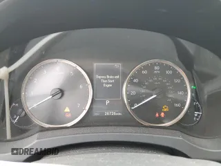 2018 Lexus IS 300 with VIN JTHC81D26J5031571, listed as a Copart auction lot 63292345 with 26,726 mi miles and Salvage title. Bid and sale history available at DreamBid. Image 9.