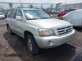 2005 Toyota Highlander z VIN JTEDP21A150062459, wystawiony jako IAAI lot #42175295 z przebiegiem 376 726 mil mil oraz . Historia ofert i sprzedaży dostępna na DreamBid. Obrazek 1.
