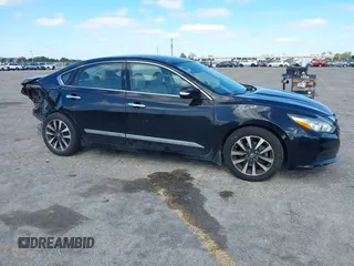 2016 Nissan Altima SV with VIN 1N4AL3AP5GC269179, listed as a IAAI auction lot 41304747 with 117,459 mi miles and . Bid and sale history available at DreamBid. Image 1.